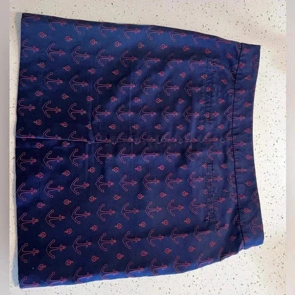 Tommy Hilfiger  size 8 skirt with anchor design - Picture 4 of 4